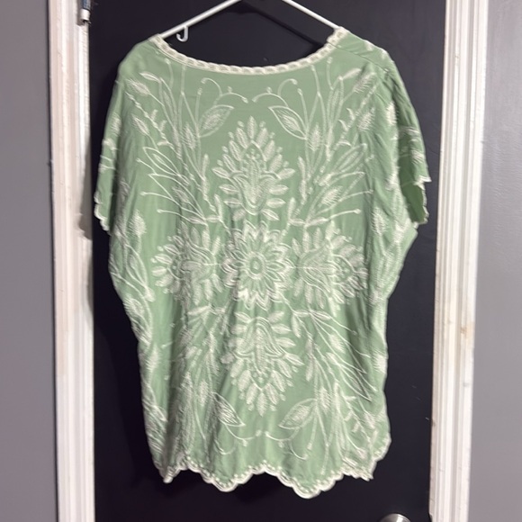 Soft Surroundings Green and White Embroidered Blouse Sz 1X - Picture 2 of 5